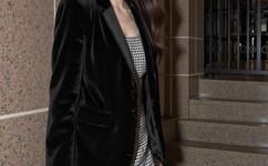 夹震蛋惩罚走绳乳夹SM女